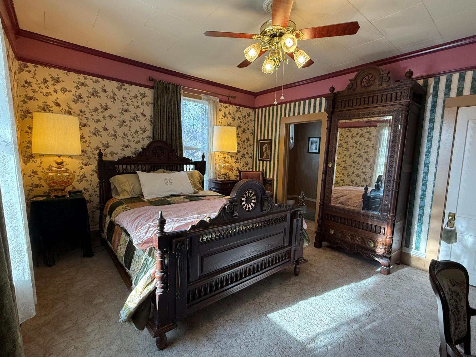 Roseberry House Bed And Breakfast Сюзънвил Екстериор снимка